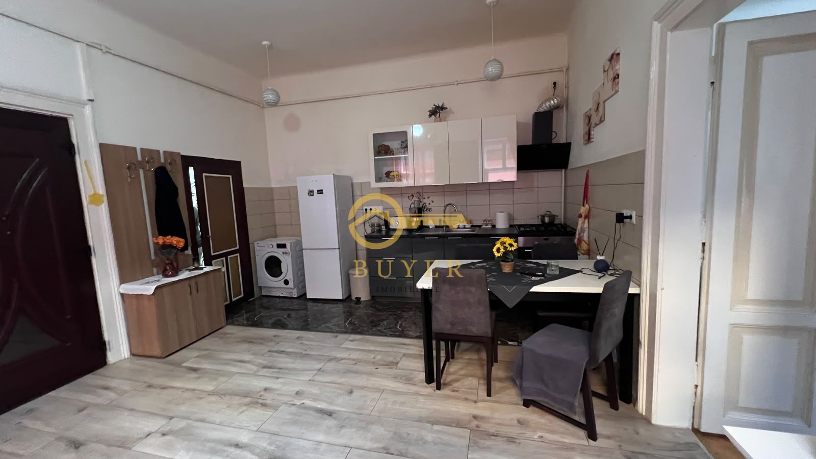 Apartament ultracentral - Poză 3