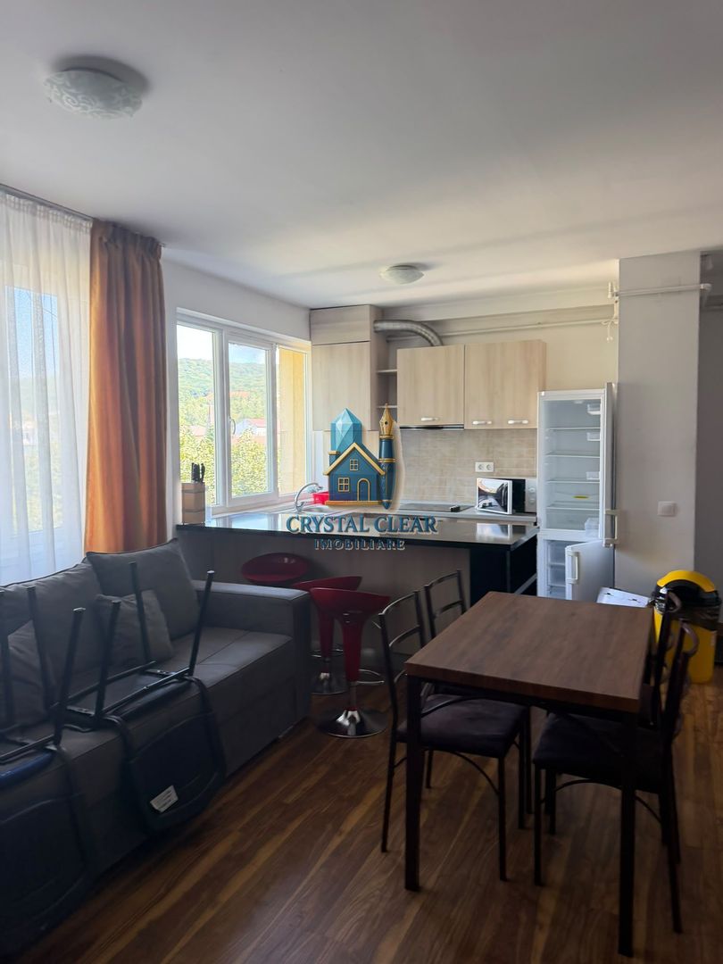 Apartament - Penthouse 4 camere - zona 7 noiembrie - Poză 3