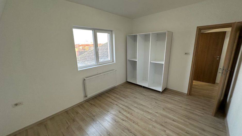 Apartment 3 camere 75 mp utili - Poză 14