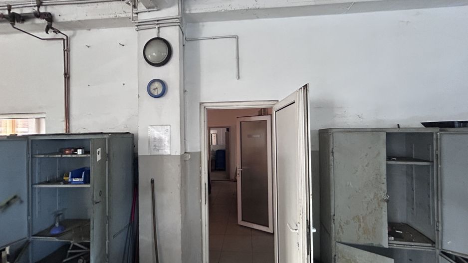 Clădire multifuncțională de închiriat – zonă cu acces TIR - Poză 3