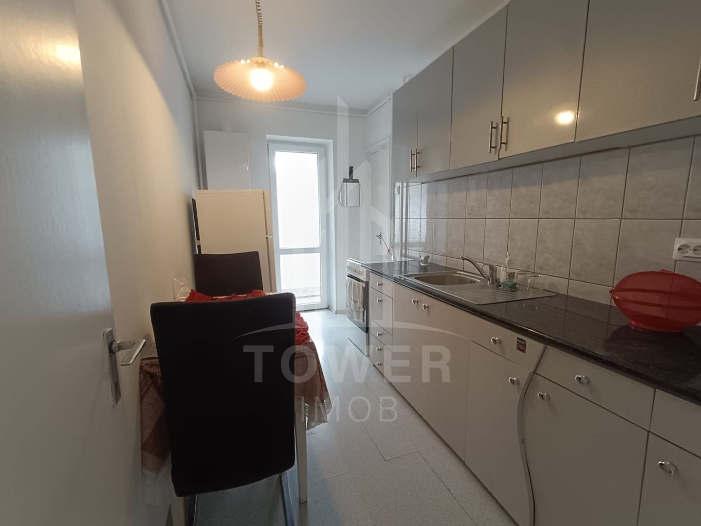 Apartament cu 2 camere spatios - Poză 6