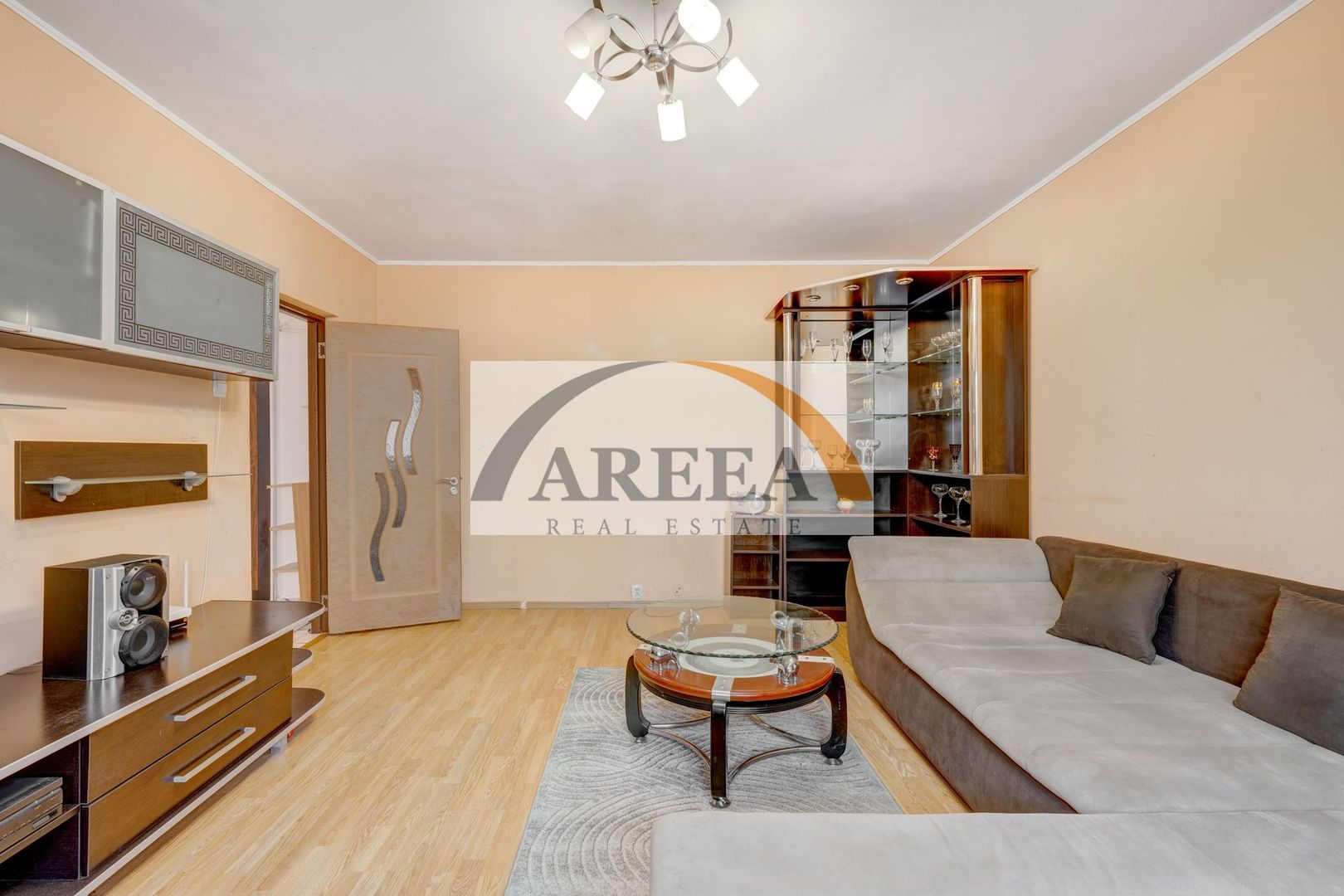 VANZARE 2 camere RENOVAT - 62 mp - etaj 4 - in Sebastian-13 Septembrie - Poză 2