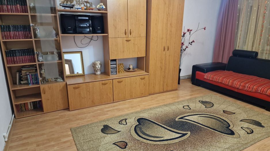 Apartament 3 camere- Cartier George Enescu - Poză 1