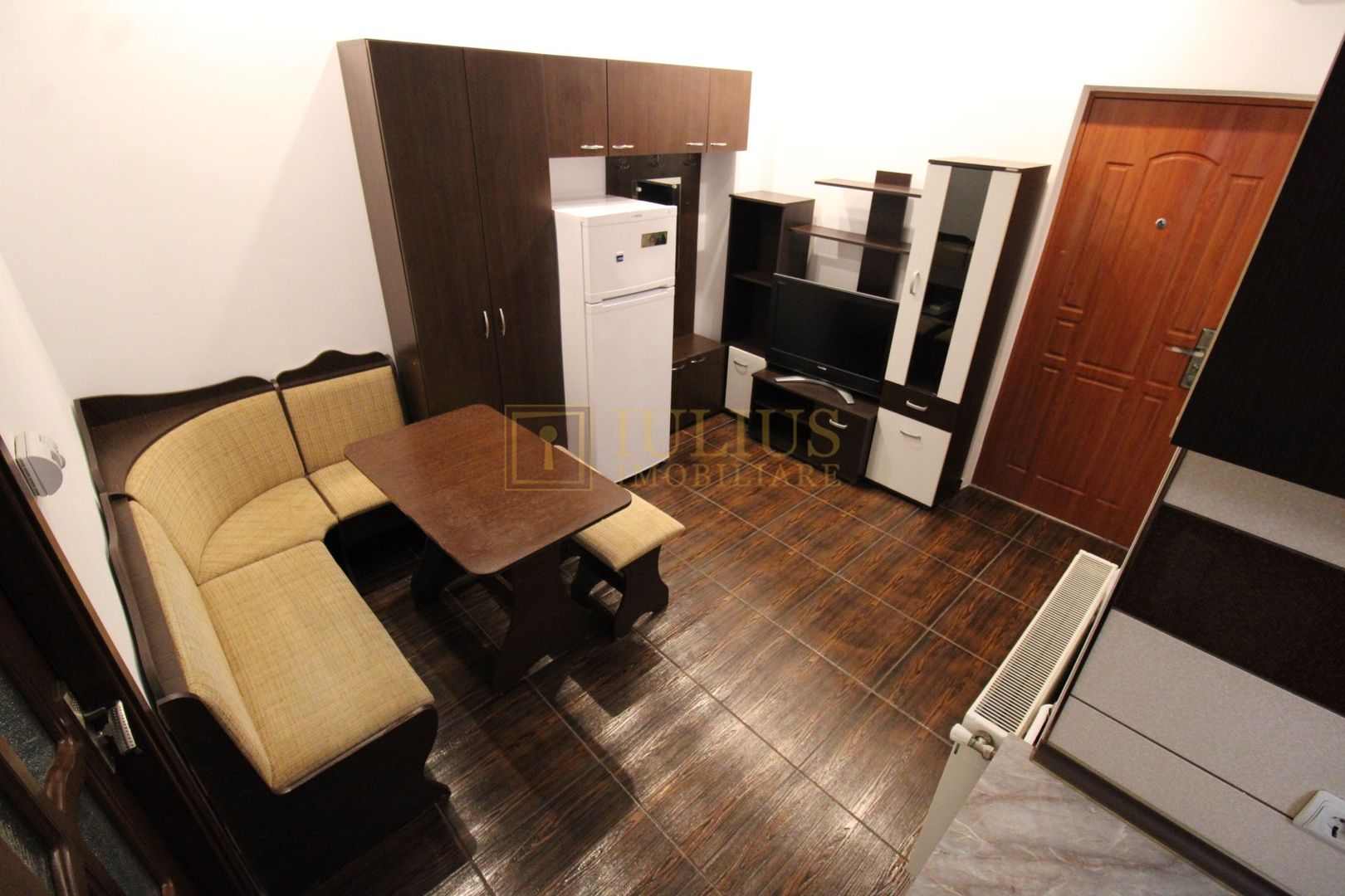 3 camere, parter- Complex - Poză 3