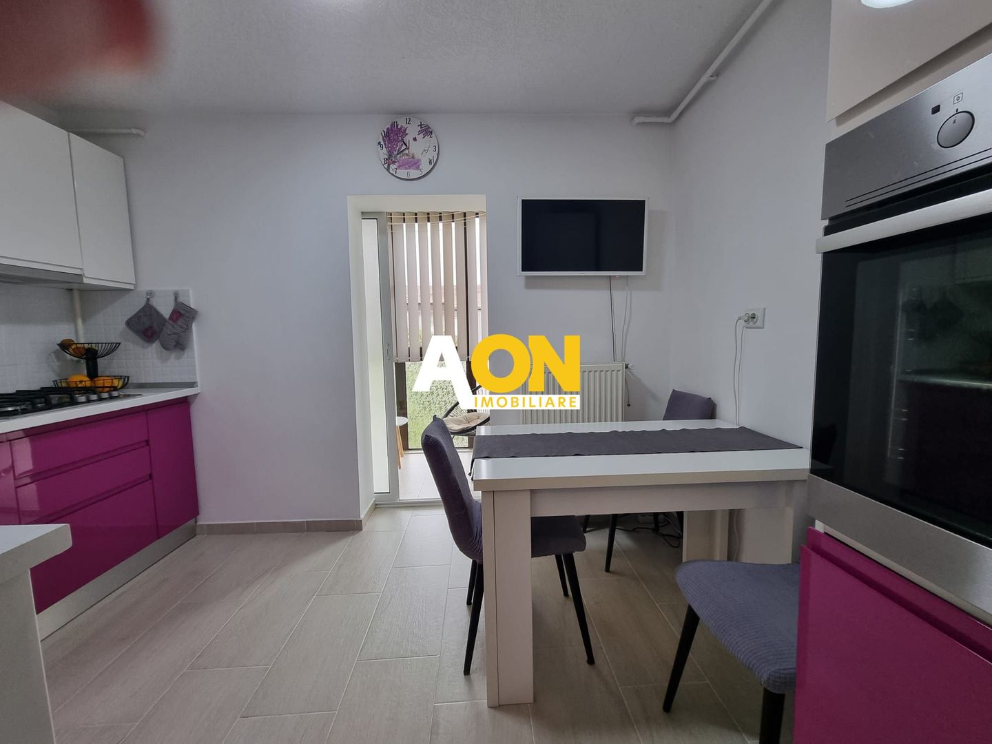 Apartament 3 camere decomandat, mobilat, utilat, Cetate - Poză 9