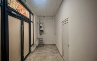 SPAȚIU COMERCIAL | 64 MP | SALA DE AȘTEPTARE - Poză 8