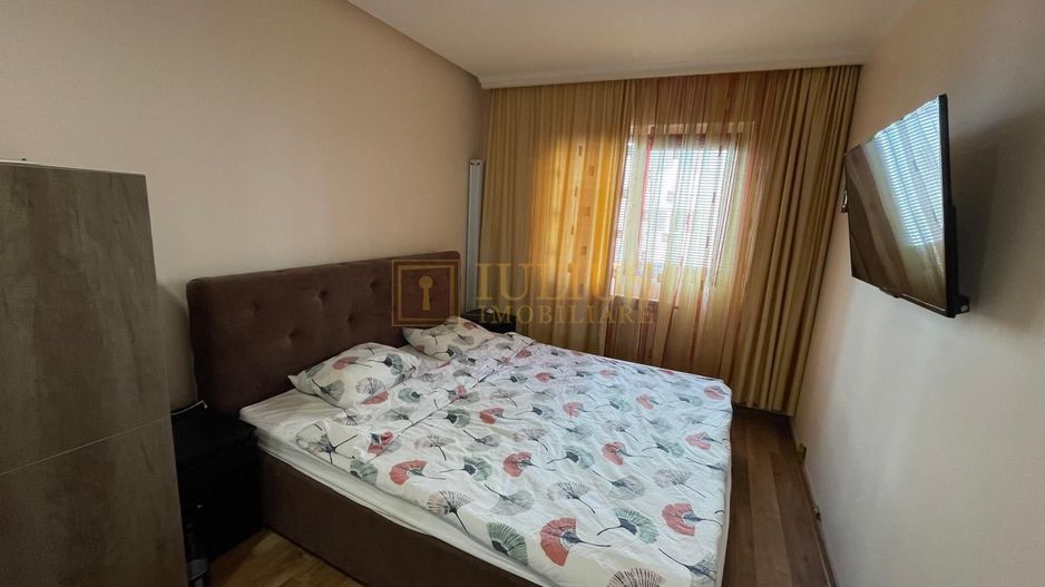 3 camere + boxa depozitare in zona Complex Studentesc, Sala Olimpia - Poză 8