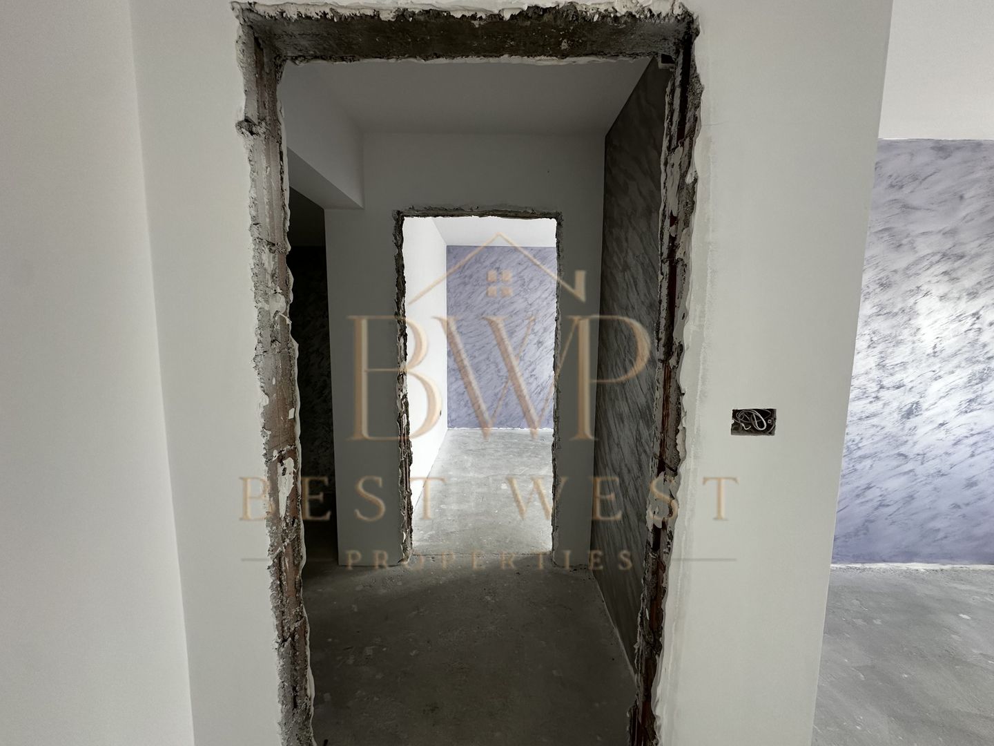 Duplex, 4 dormitoare, Mosnita, drum asfaltat, toate utilitățile - Poză 8