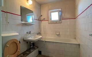 Apartament 3 camere decomandate, 65 mp, 3 balcoane, zona Titulescu - Poză 8