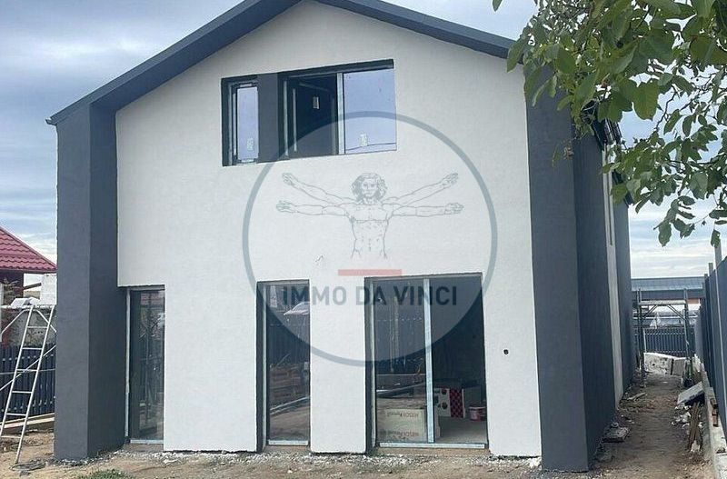 Casa 4 camere de vanzare in Salicea - Poză 2