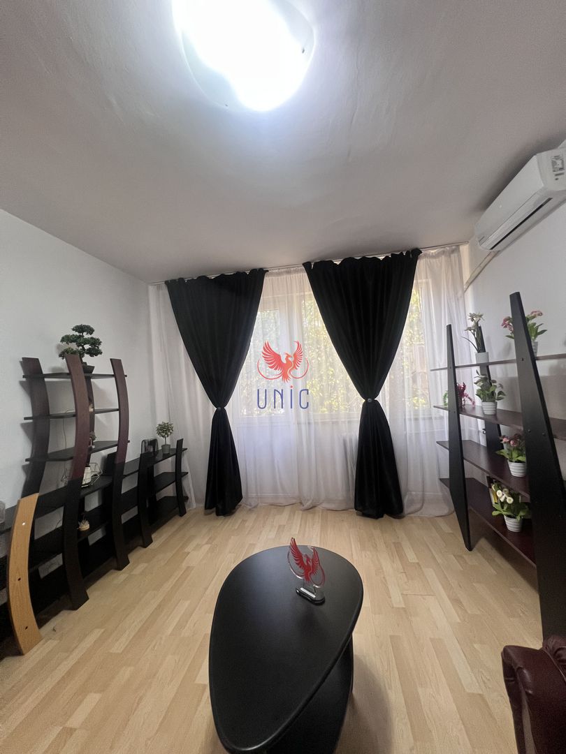 Decomandat, stradal, Calea Bucuresti etaj 1 - Poză 34