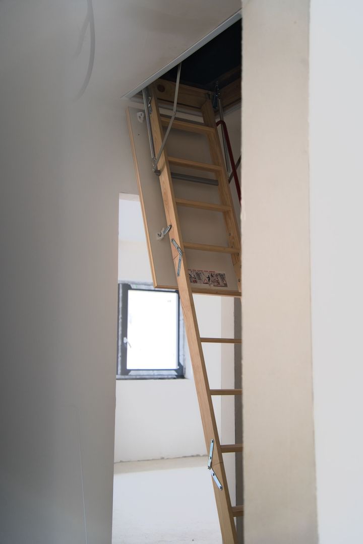 Duplex 4 camere DECOMANDATE, 120 mp utili, 180 mp curte, P+ET+POD - Poză 46