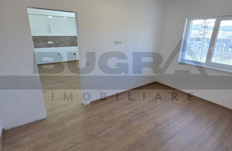 Apartament de 3 camere, bloc nou, finisat, zona Petrom Baciu - Poză 1