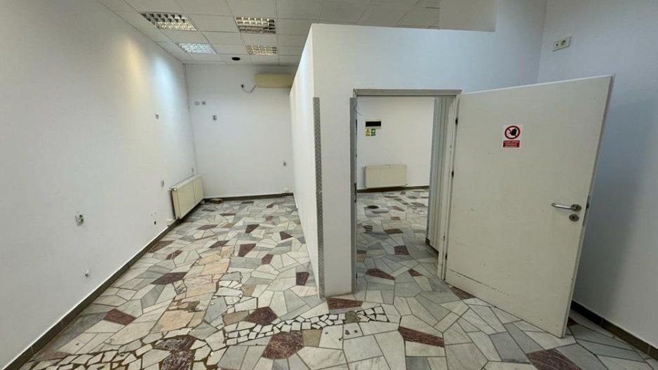 PROPRIETAR vand spatiu comercial pe Stefan Cel Mare - Poză 5