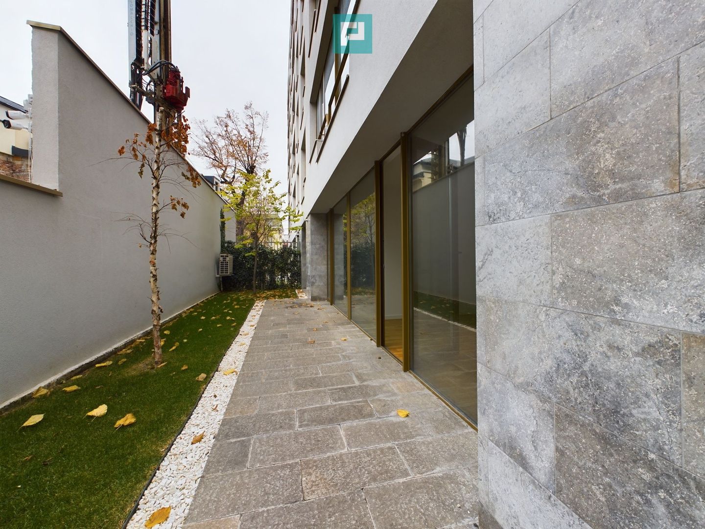 Apartament 3 camere cu gradina in zona Gara de Nord - Poză 18