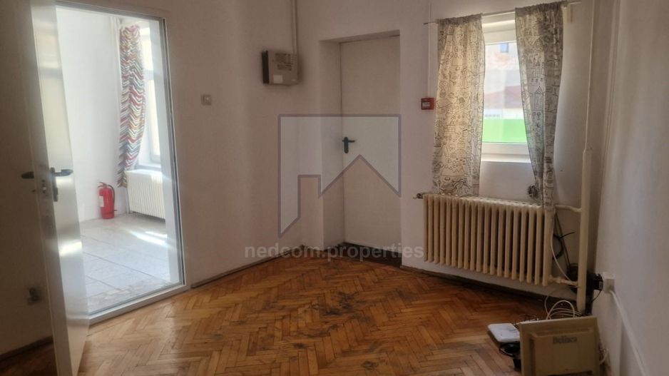 Casa S+P+1 - zona Calea Grivitei - Poză 7