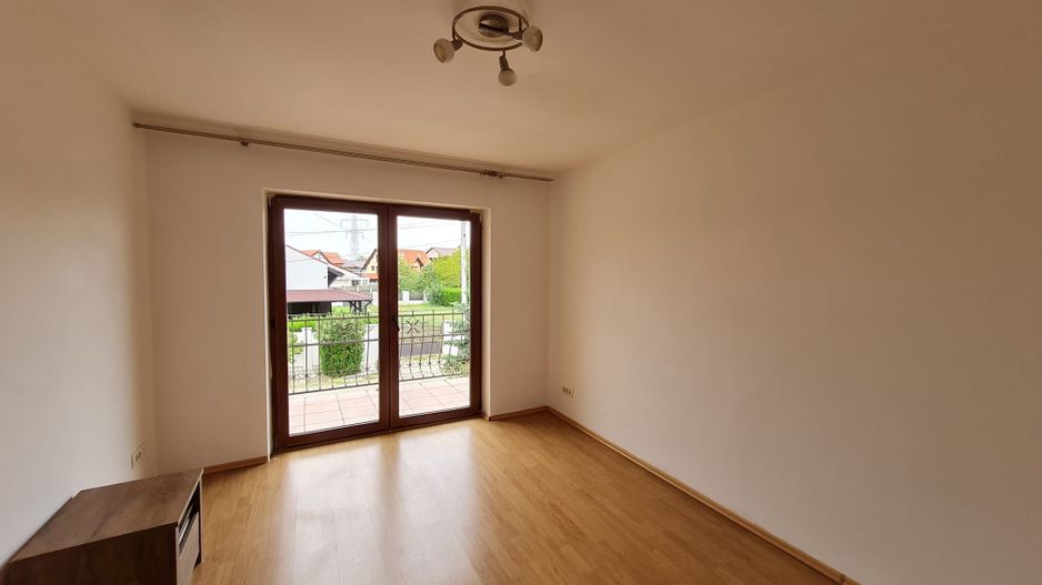 Super oferta!!!Vila spațioasă în Ghiroda! - Poză 7