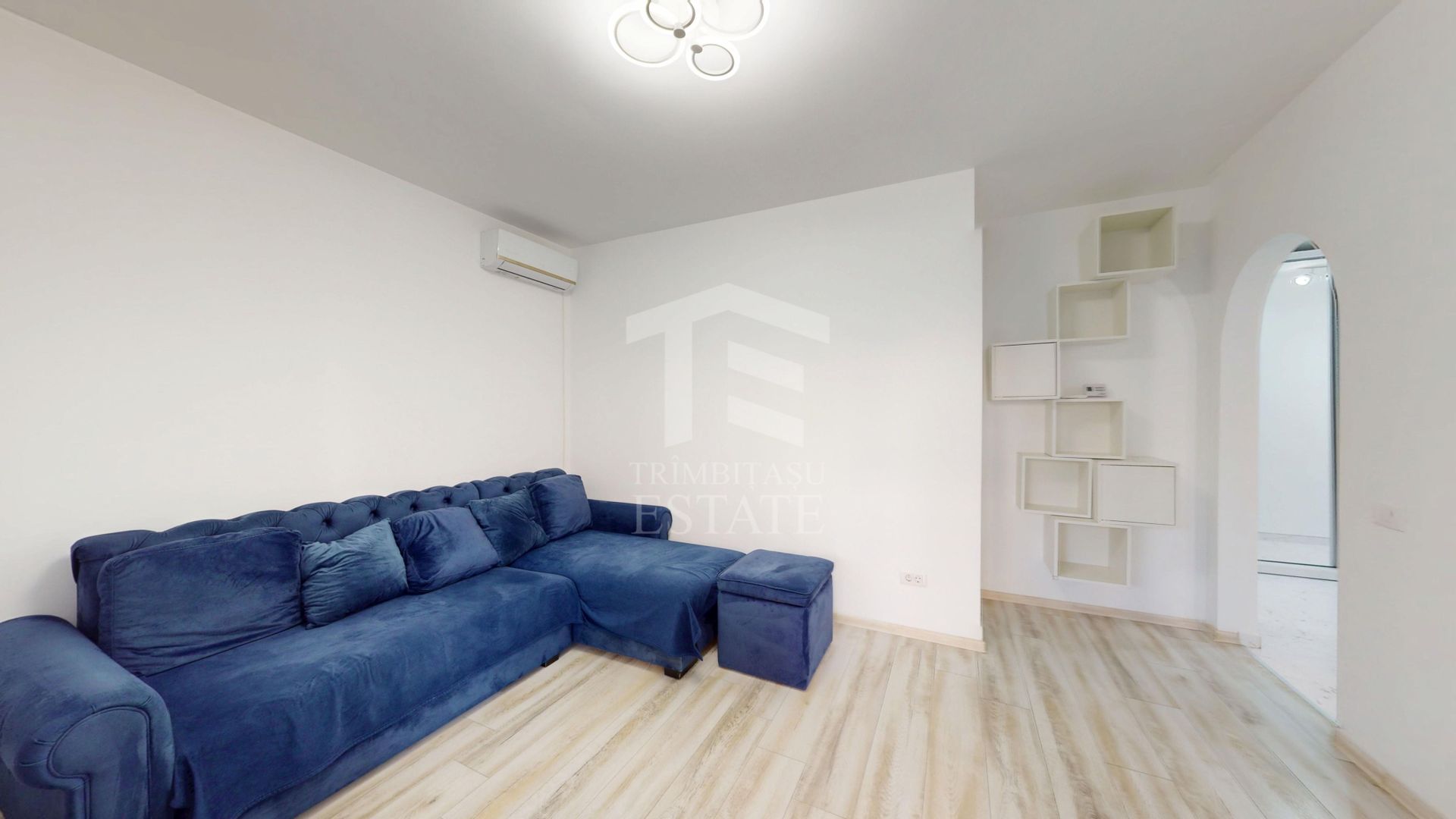 2 camere + terasa + curte Mall Grand Arena - Metalurgiei - Poză 1