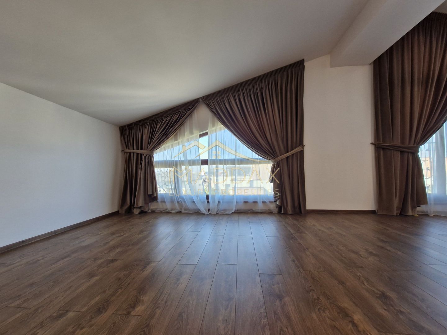 Vilă impresionantă *teren 1000mp // Erou Iancu Nicolae - Poză 117