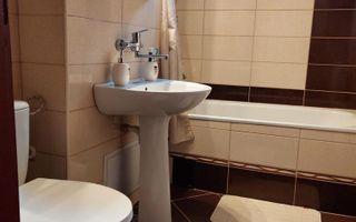 Ap2 camere SD - Podu Ros, Contract ANAF,5 min mers pe jos Palas Mall - Poză 9