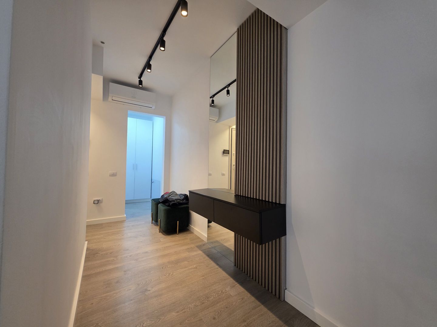 Ap 4 camere Iancu Nicolae Cambrige School parcare subterana lux - Poză 18