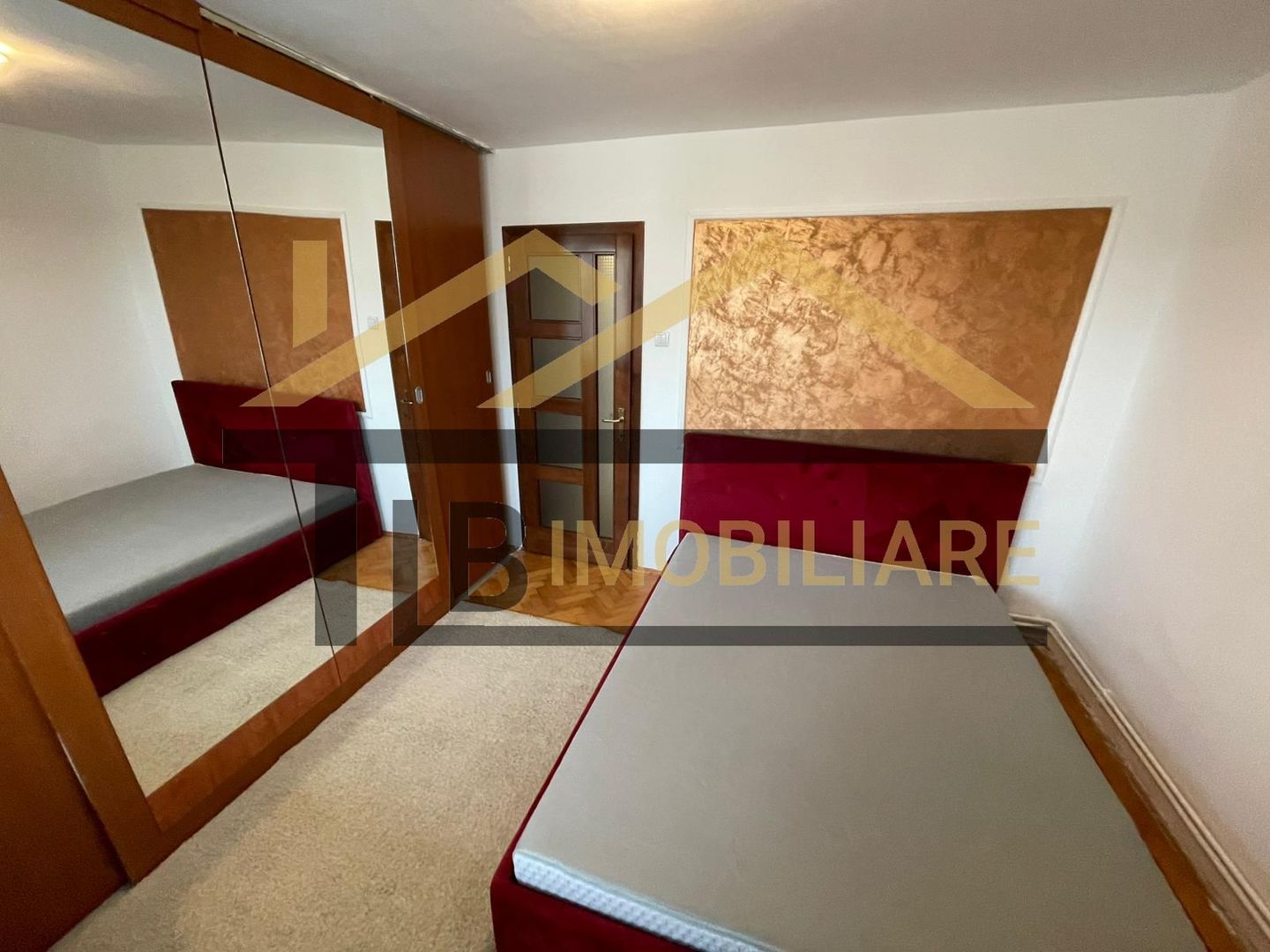 Apartament de 3 camere, 70mp, Zona Central - Poză 5