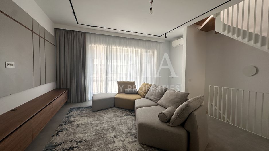 AVALON ESTATE TOWNHOUSE - Poză 6