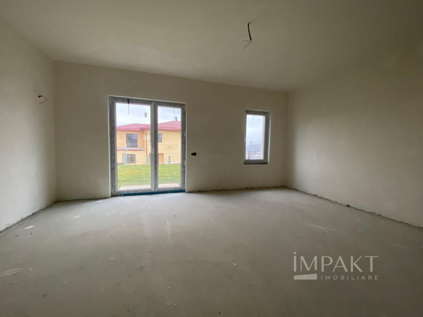 Unitate Locativa Semifinisata cu Teren de 350 mp in Chinteni - Poză 13