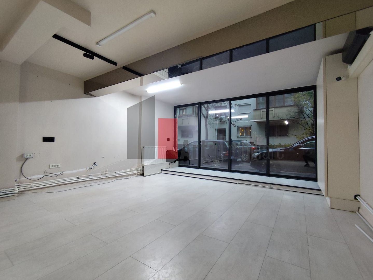 Spatiu comercial de inchiriat in zona Dorobanti - Poză 1