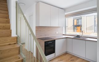 Urban Villa 01 mobilata complet Amber Forest - Poză 3