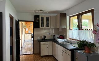 Vilă superbă | 4 camere | 500 mp teren | Vedere la munte | Valea Avrigului - Poză 17