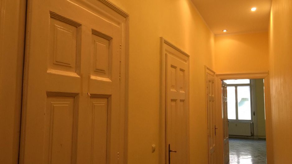 Spatiu birouri ultracentral-zona pietonala - Poză 9