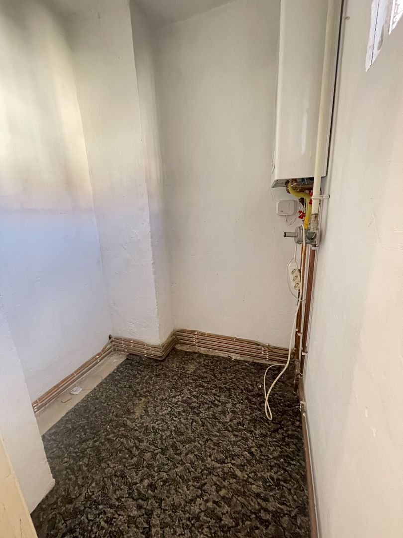 Bucovina | 1 cameră | Decomandat | Etaj 3 | Centrala Proprie. - Poză 7