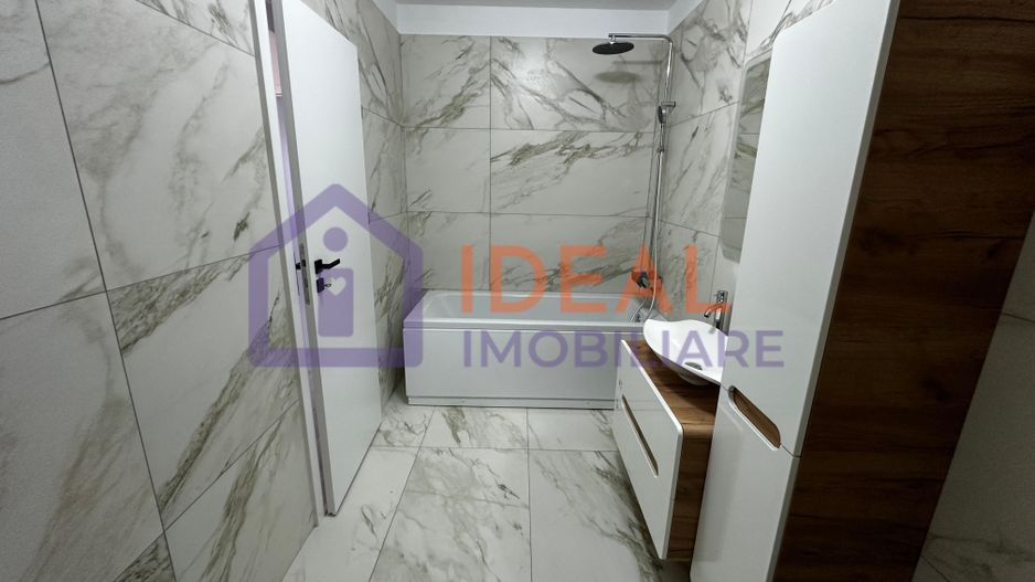 Apartament cu 3 camere și balcon de vânzare ,în zona Doamna Stanca - Poză 8