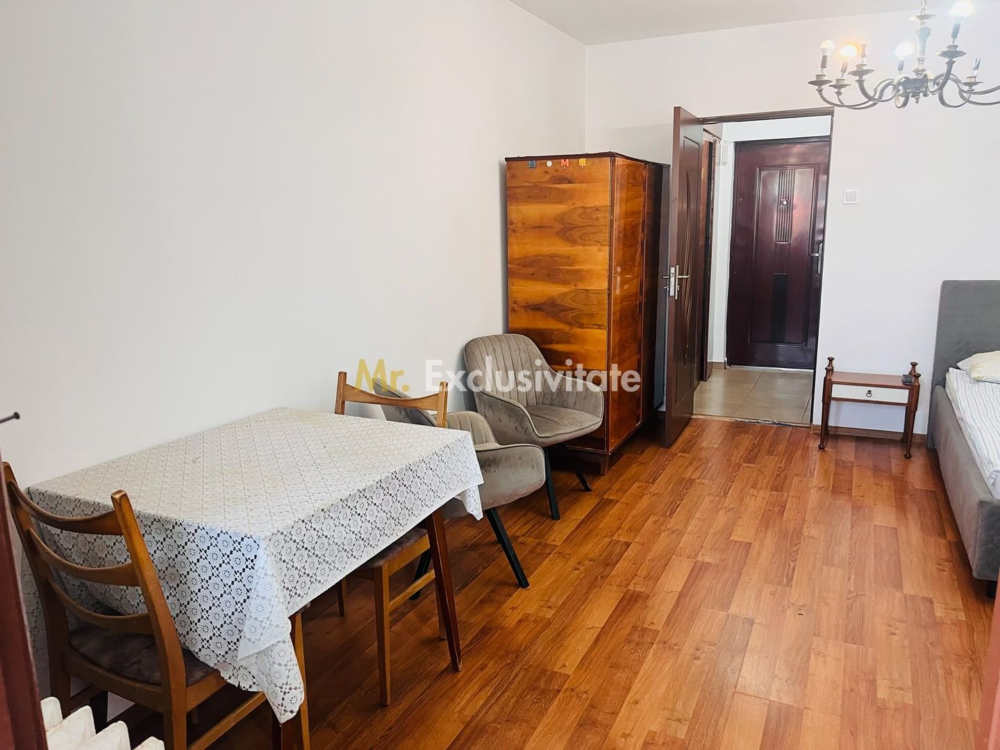 Garsoniera practica, locatie excelenta | Piata Baba Novac - Brazda - Poză 13