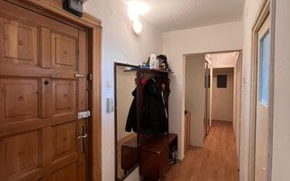 Apartament spațios cu 3 camere și 2 băi – zona Ciucaș / Astra - Poză 3