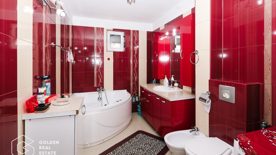 Casa spatioasa P+1E+M in Voluntari,  273 mp utili, comision 0% - Poză 13