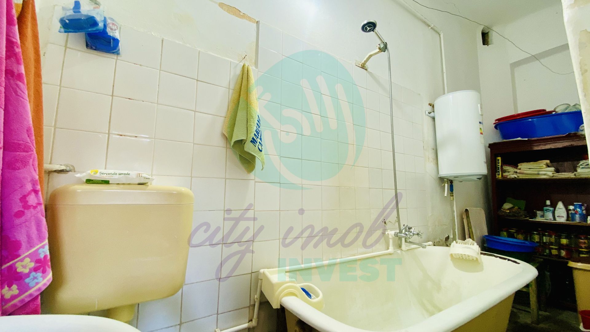 Casa singura in curte  in zona Unirii-Calea Calarasilor - Poză 8