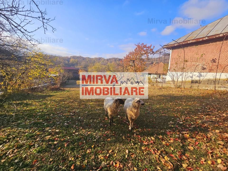 Vanzare casa, in Sat Batrani, priveliste superba - Poză 3