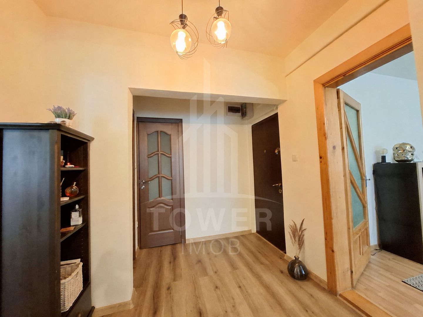 Apartament 2 camere, etaj 1, decomandat – de vânzare în Cisnădie, zona Aria - Poză 12