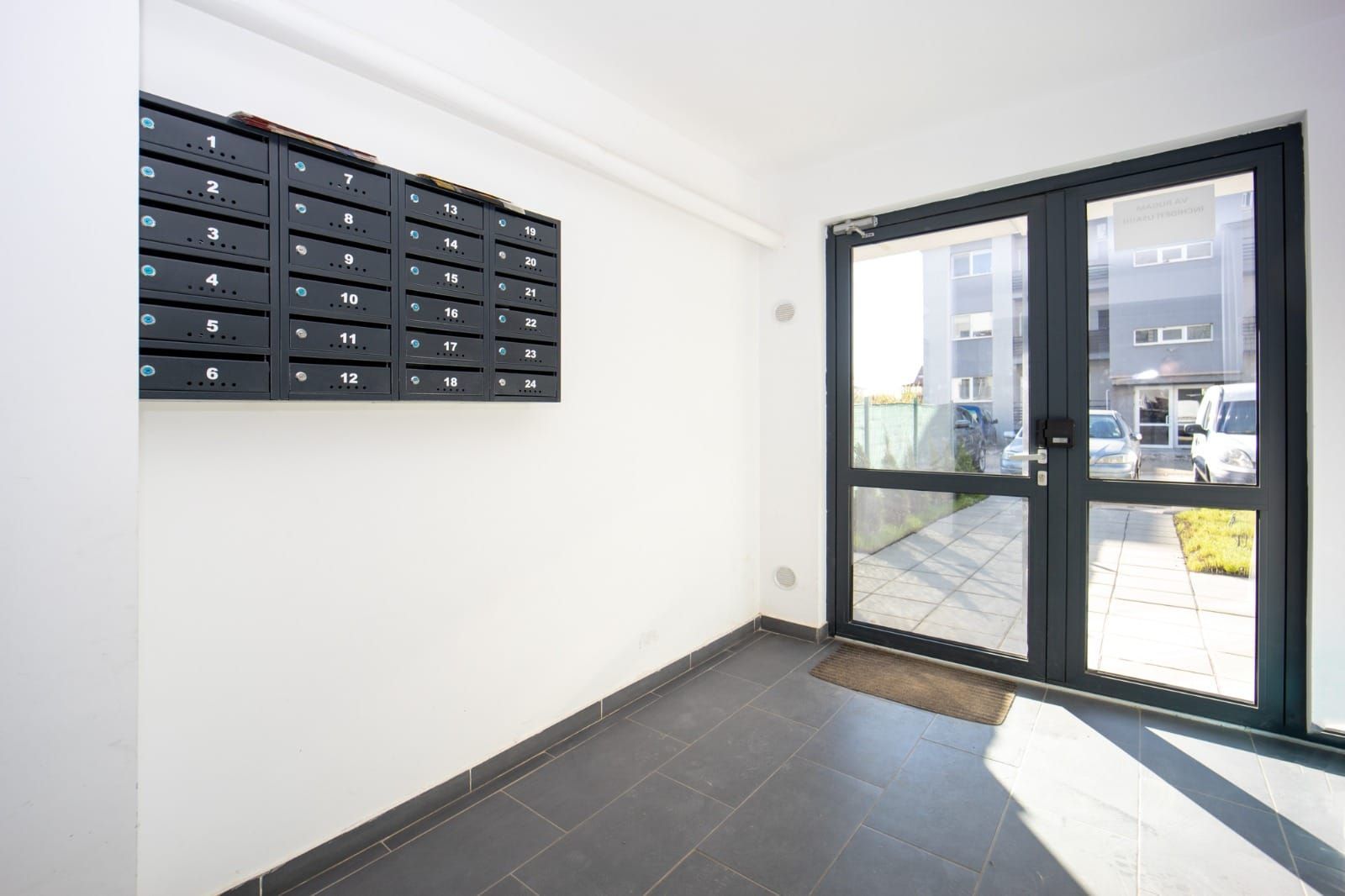 Apartament deosebit cu terasă panoramică – Sanpetru, Str. Sfinții Constantin - Poză 17