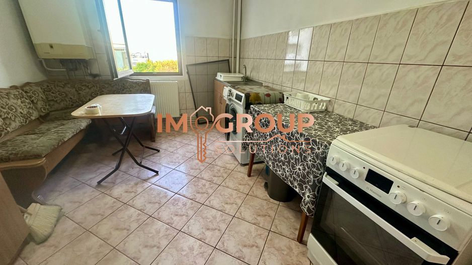 Cug Selgros - 2 Camere Decomandat - Eta3/4 - Bloc 1986 - Poză 3
