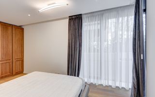 Elegant Duplex with Private Garden in One Aviatorilor Commission-Free - Poză 7