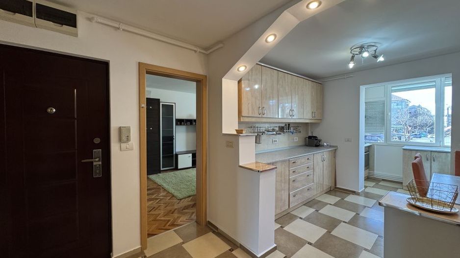 Apartament renovat 2025 | Vox & Iulius la 5 min | Complet utilat | Comision 0 - Poză 2