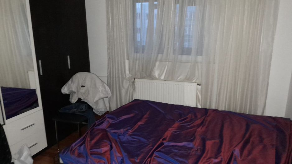 Inchiriez apartament 3 camere, Unirii, mobilat modern, metrou aproape - Poză 6