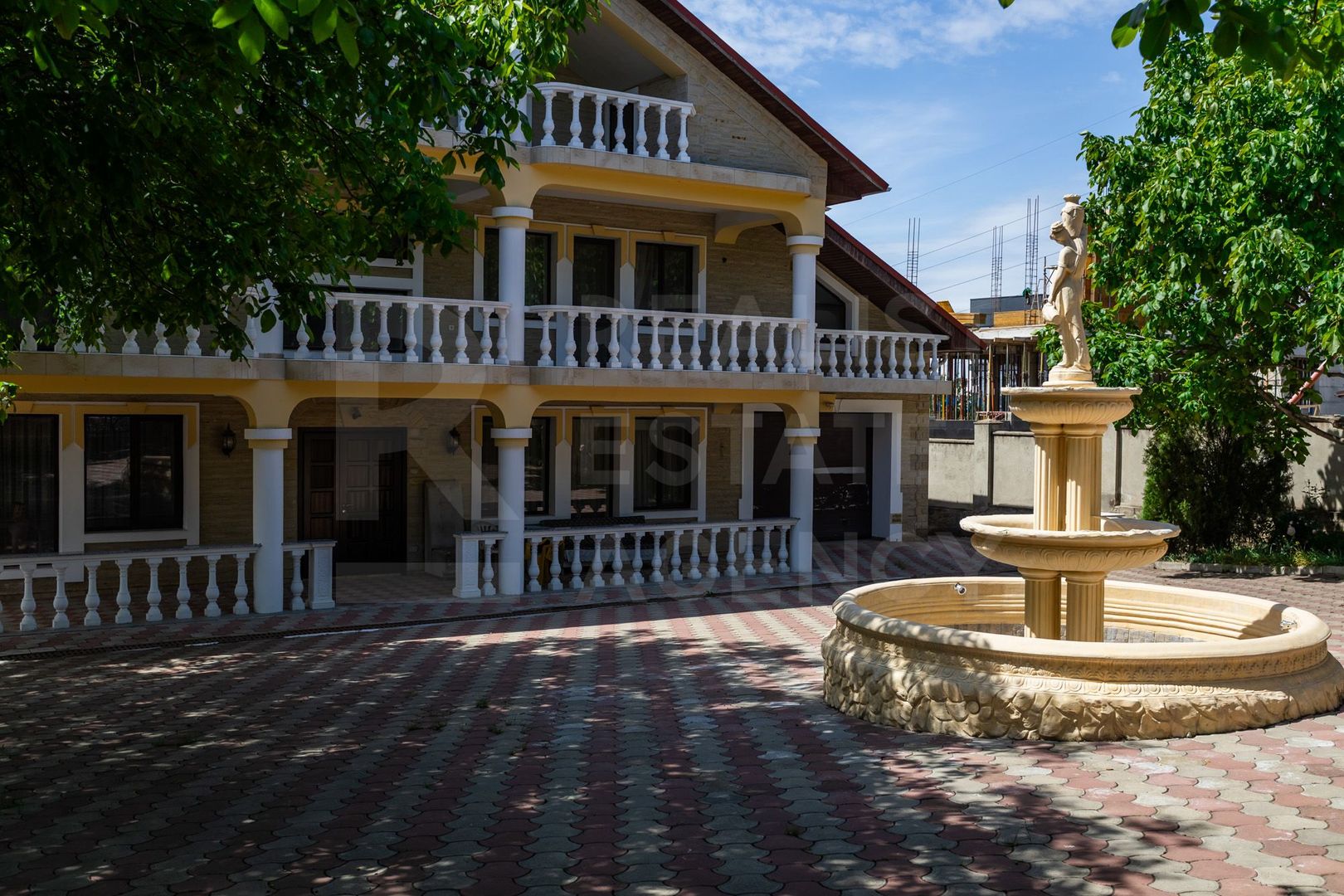 Casă în 4 nivele, amplasat pe strada Chicago, Stăuceni. - Poză 3