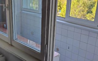 Apartament cu 2 camere in zona Drumul Taberei - Poză 9
