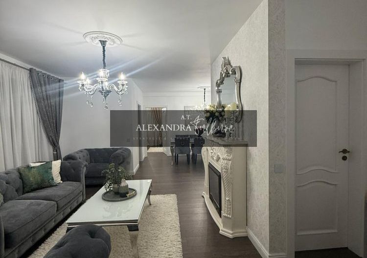 Apartament 3 camere decomandate, 2 bai,balcon, etaj intermediar, garaj - Poză 1