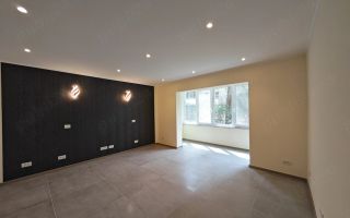 Apartament 3 camere Complexul Studentesc cu incalzire in pardoseala - Poză 1