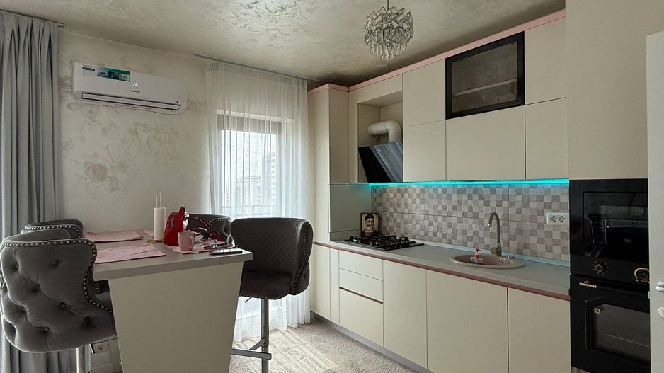 APARTAMENT 2 CAMERE PREMIUM MOBILAT SI UTILAT - Poză 3